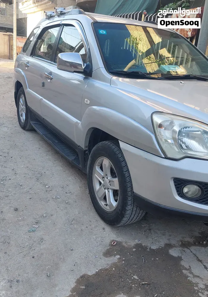 Kia Sportage 2008 photo 2