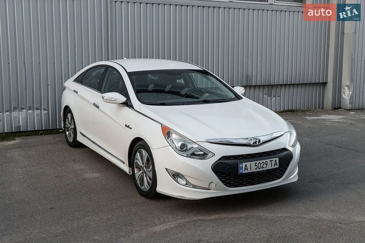 Hyundai Sonata 2013 photo 3