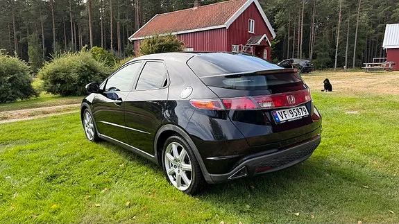 Honda Civic 2008 photo 2