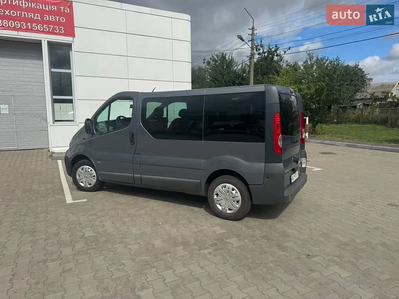 Opel Vivaro 2012 photo 5