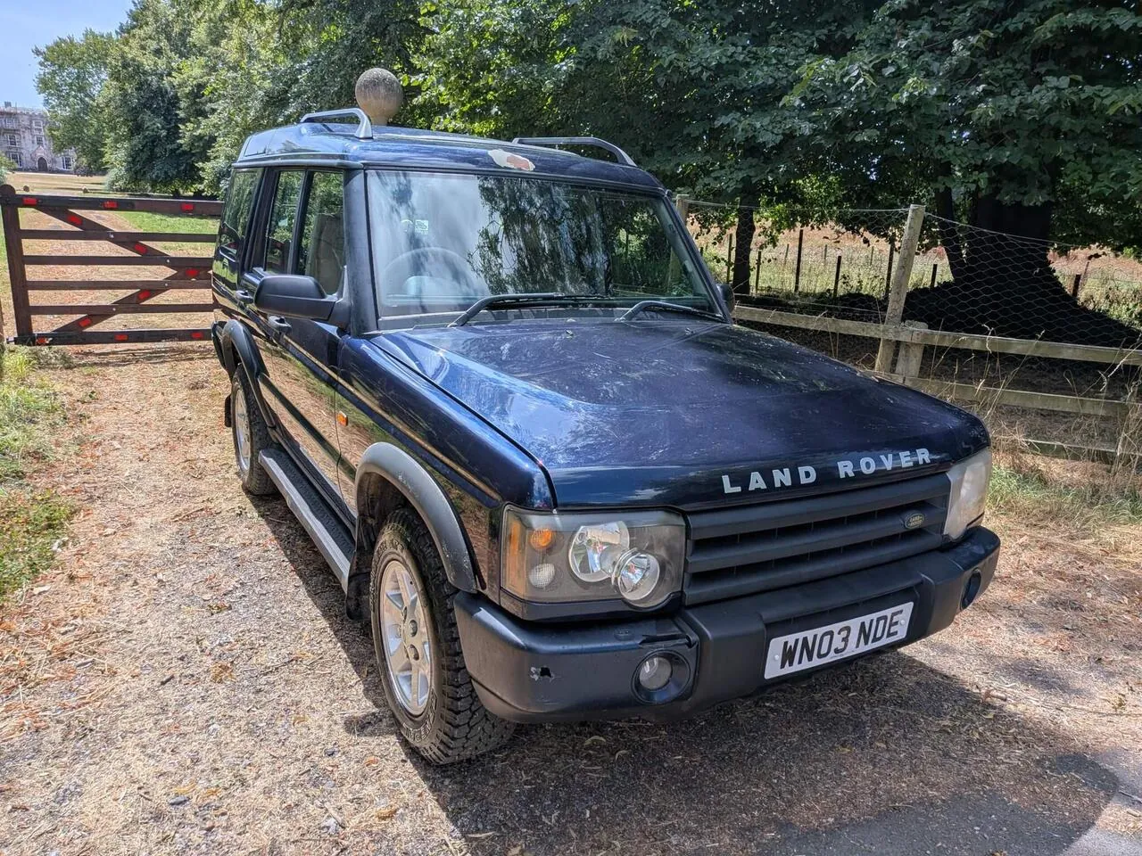Land Rover Discovery 2003 photo 3