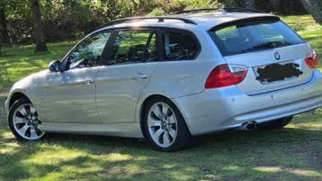 BMW 318 2008 photo 3