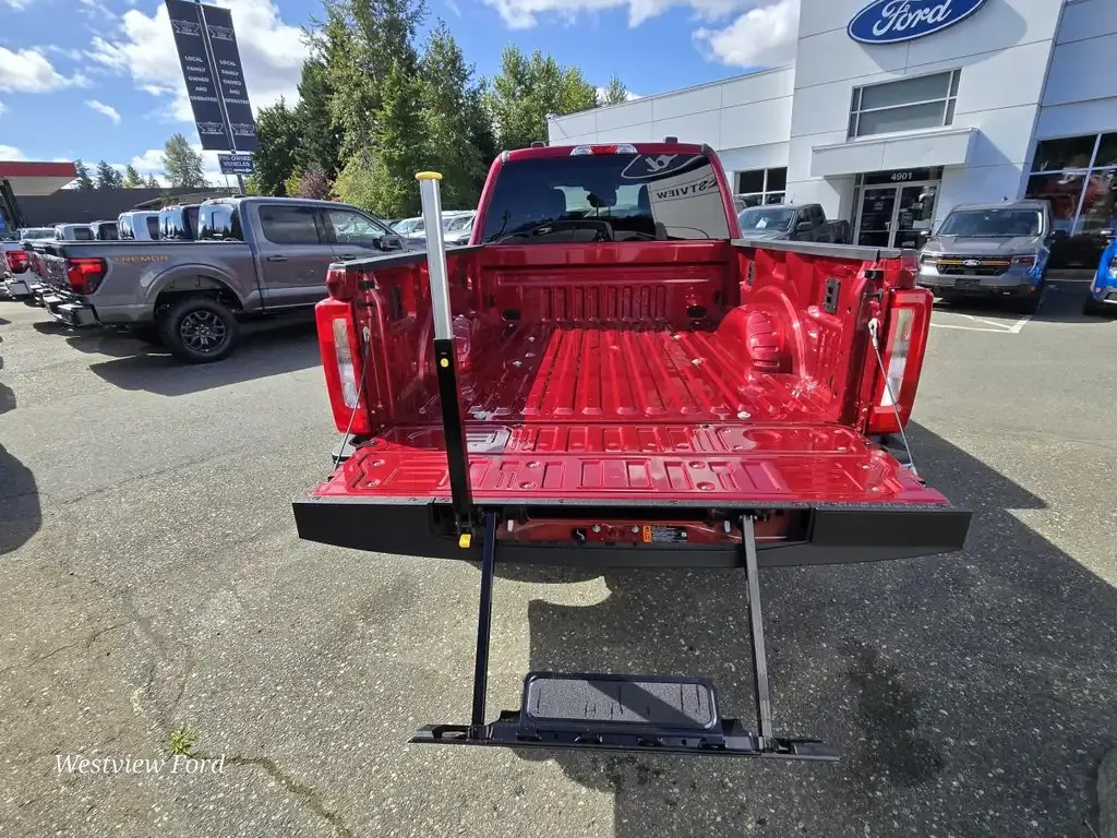 Ford F-350 Super Duty 2026 photo 5