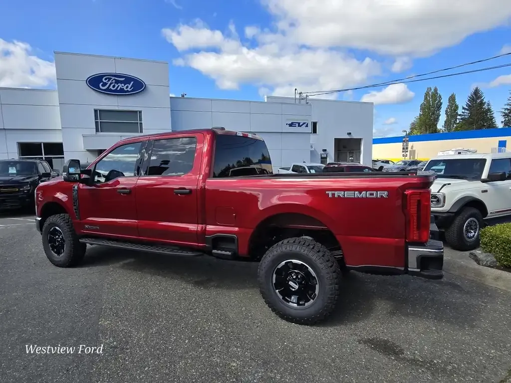 Ford F-350 Super Duty 2026 photo 3
