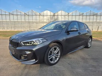 BMW 118D 2022 photo 3