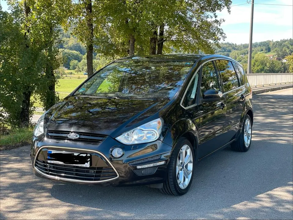 Ford S-Max