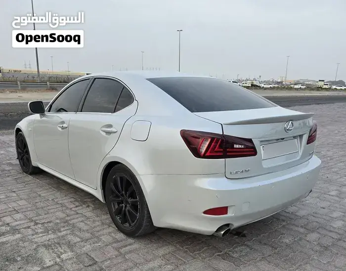 Lexus Is 300 2008 photo 3