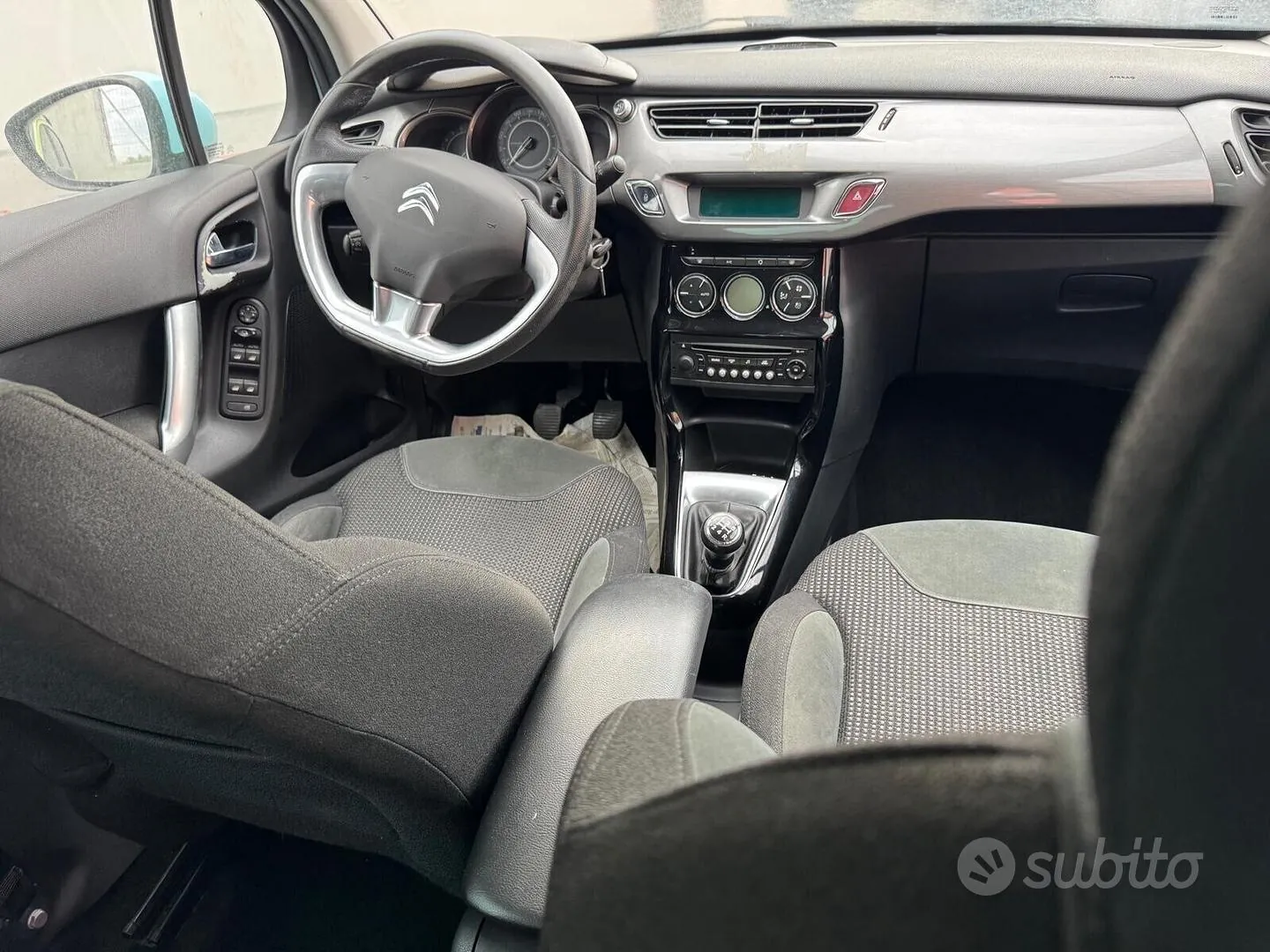 Citroen C3 2010 photo 4