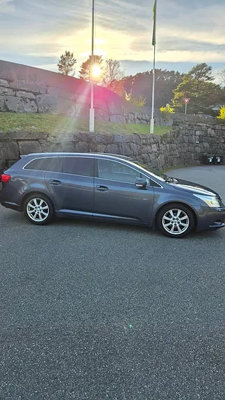 Toyota Avensis 2009 photo 4