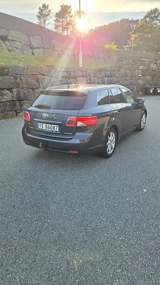 Toyota Avensis 2009 photo 5