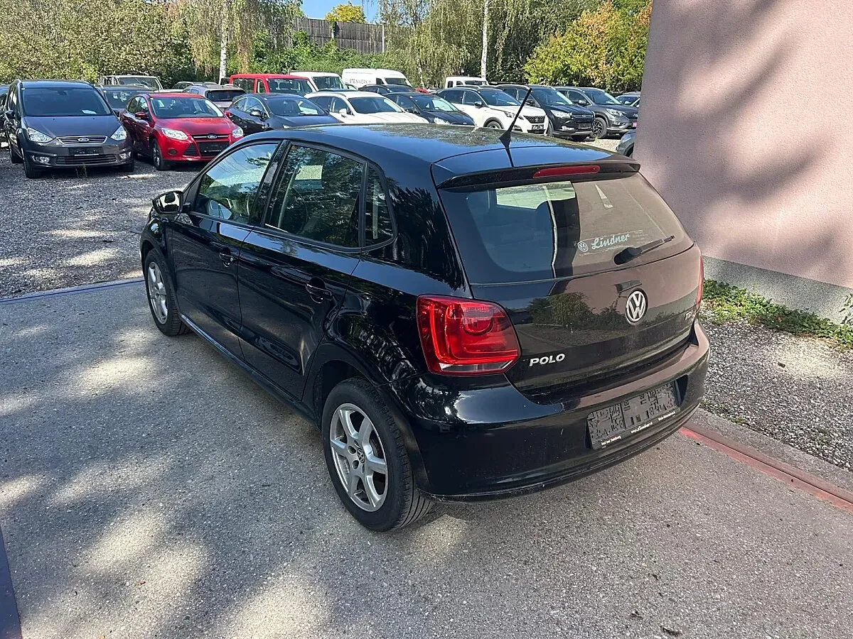 Volkswagen Polo 2011 photo 3