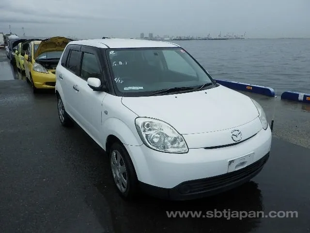 Mazda Verisa