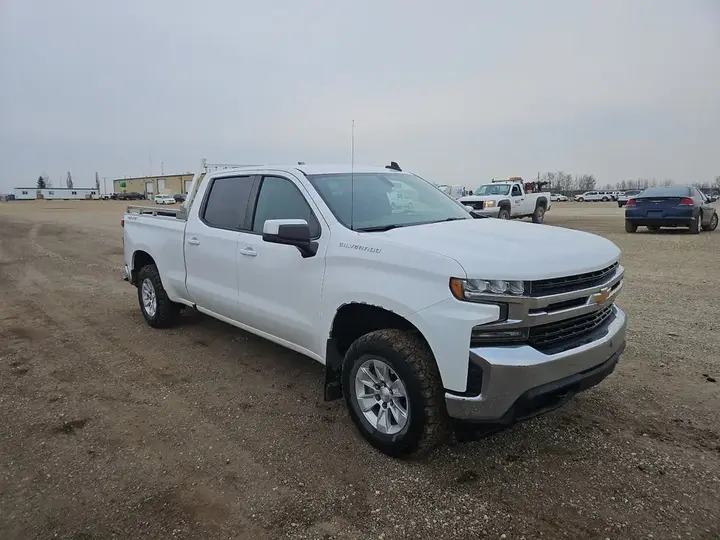 Chevrolet Silverado 1500 2019 photo 2