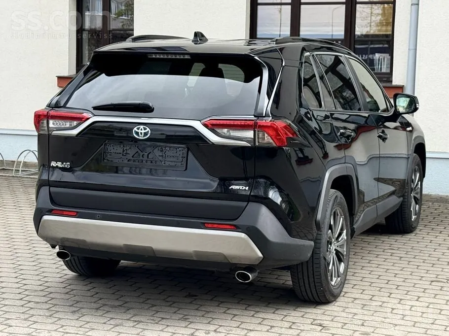 Toyota Rav4 2022 photo 3