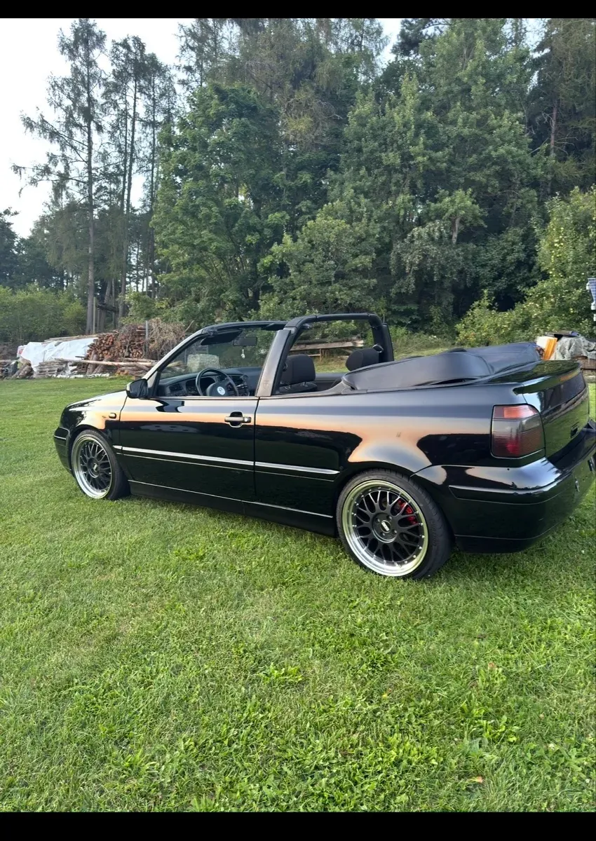Volkswagen Golf 2000 photo 2