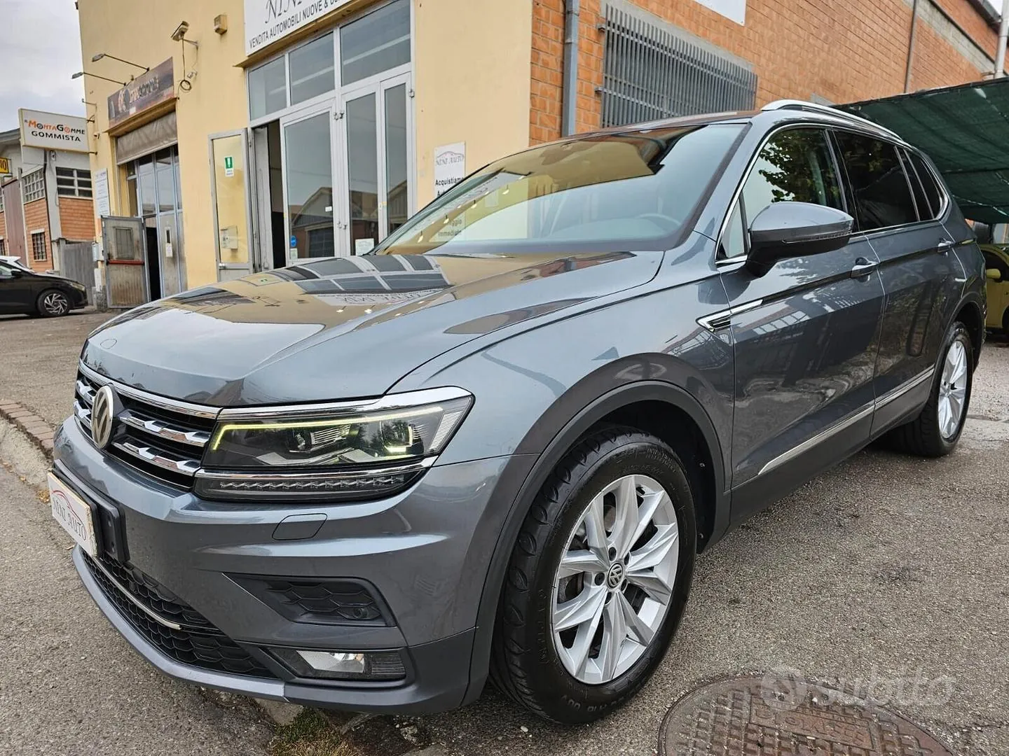 Volkswagen Tiguan 2018 photo 2