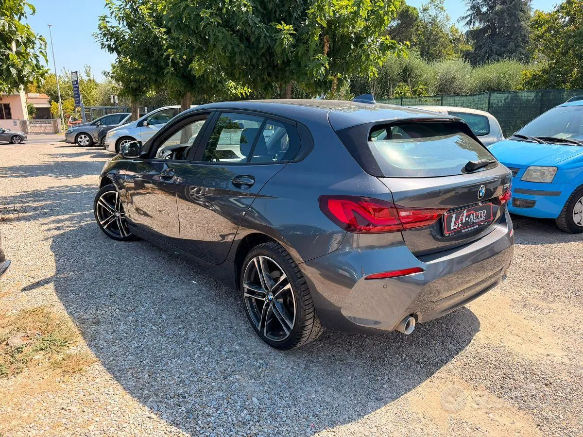 BMW 1 Series 2021 photo 3