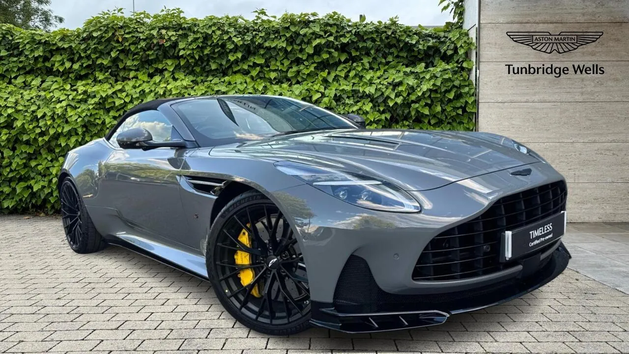 Aston Martin Db12