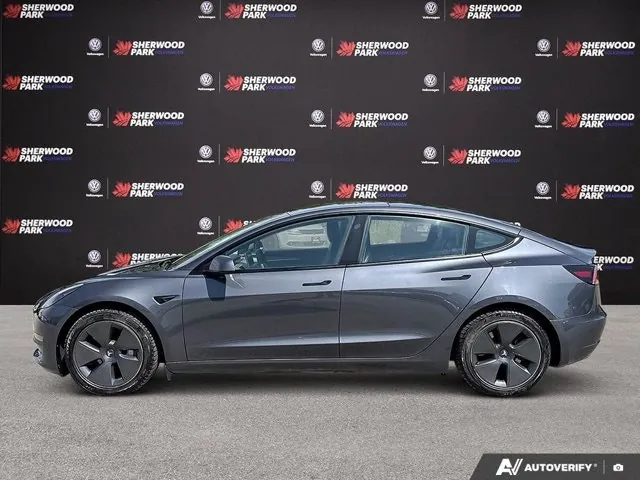 Tesla Model 3 2022 photo 2