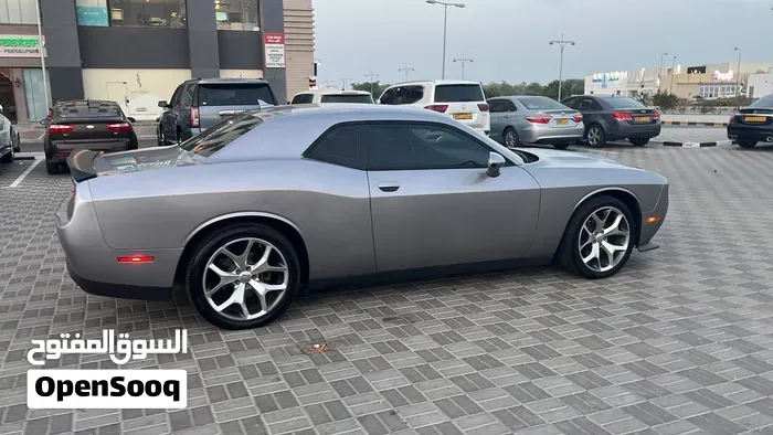 Dodge Challenger 2015 photo 2