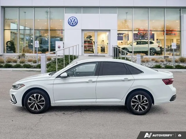 Volkswagen Jetta 2025 photo 2