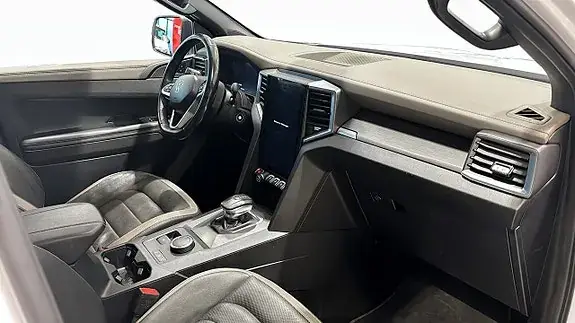 Volkswagen Amarok 2023 photo 3