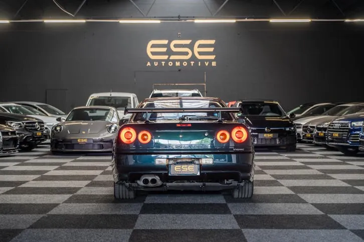Nissan Skyline 1999 photo 3