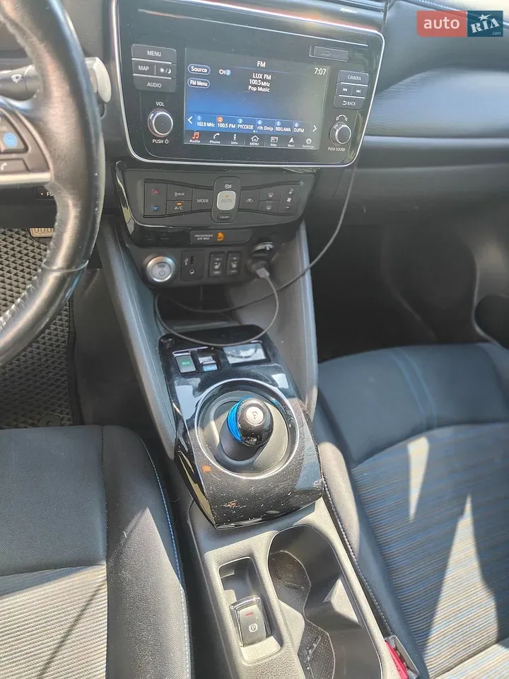 Nissan Leaf 2018 photo 5