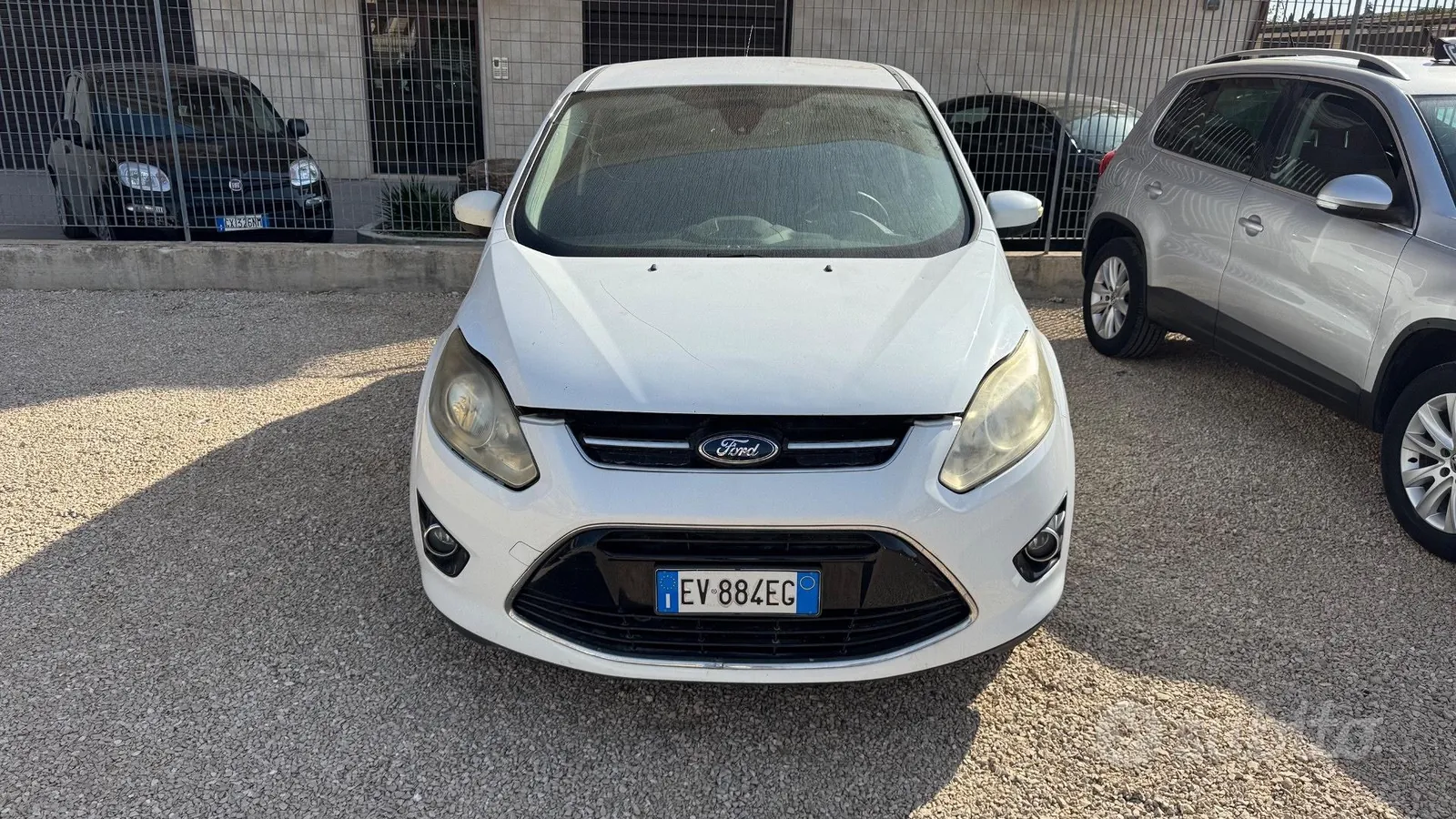 Ford C-Max 2014 photo 2