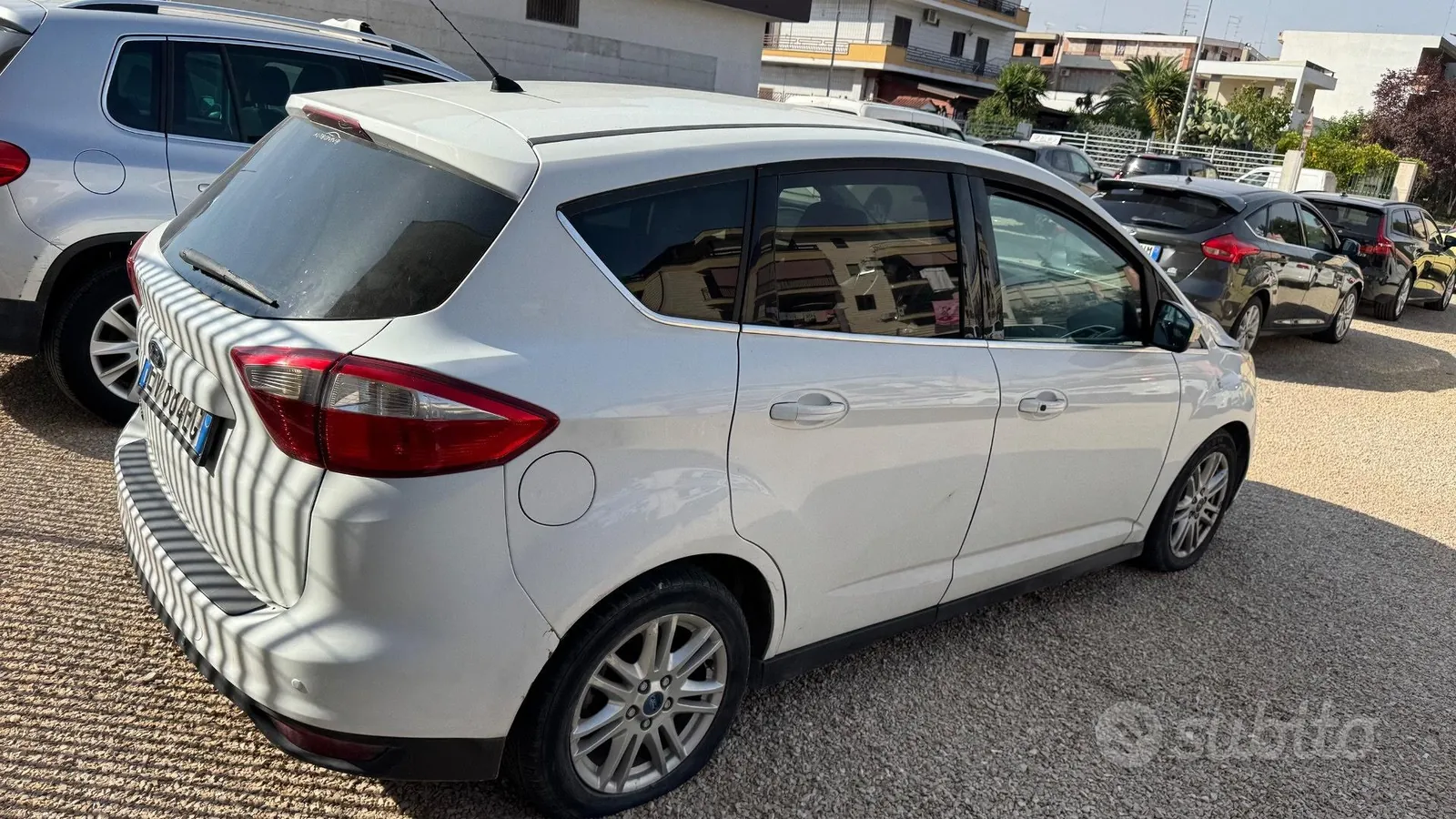 Ford C-Max 2014 photo 4