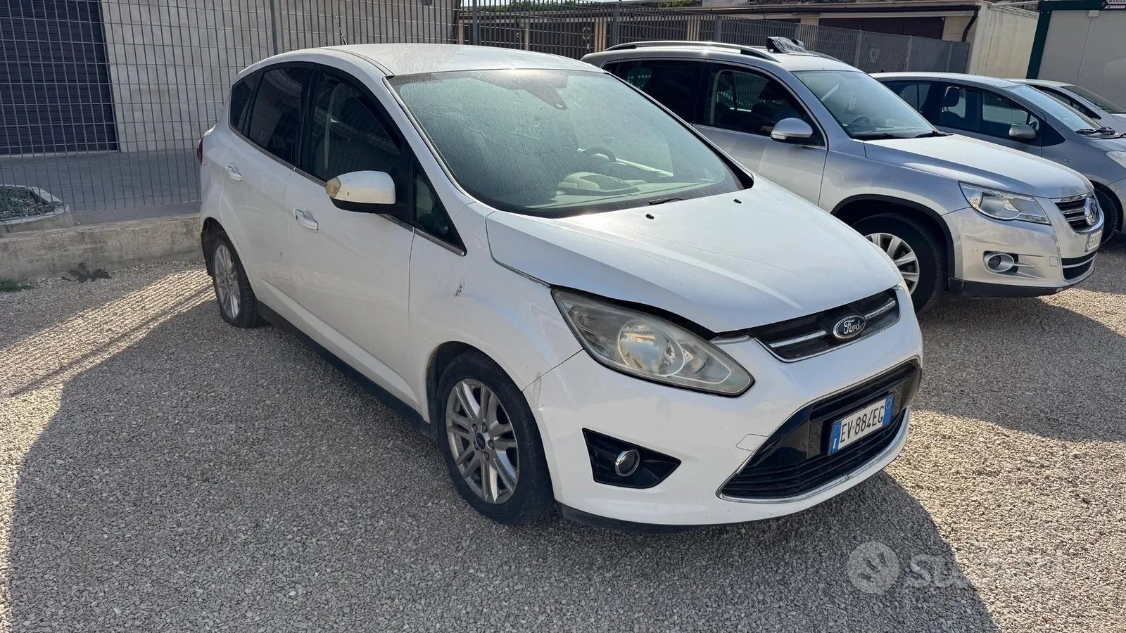 Ford C-Max 2014 photo 3