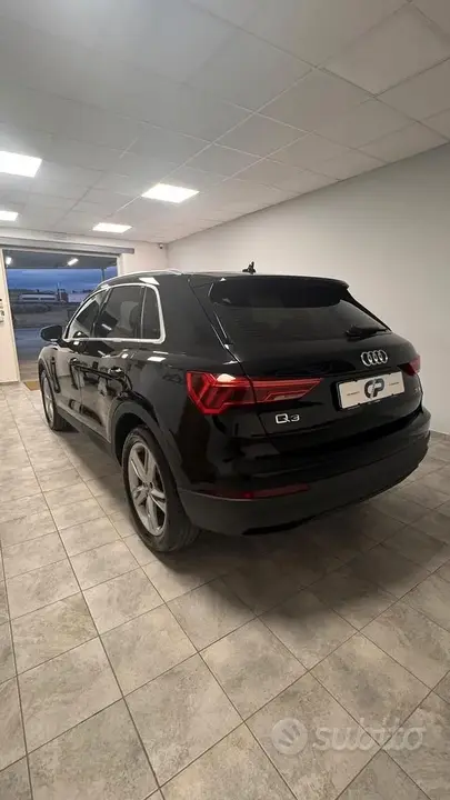 Audi Q3 2019 photo 3