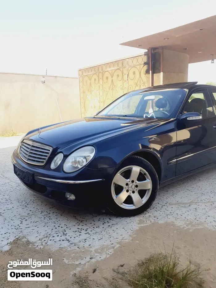 Mercedes-Benz E-Class 2006 photo 5