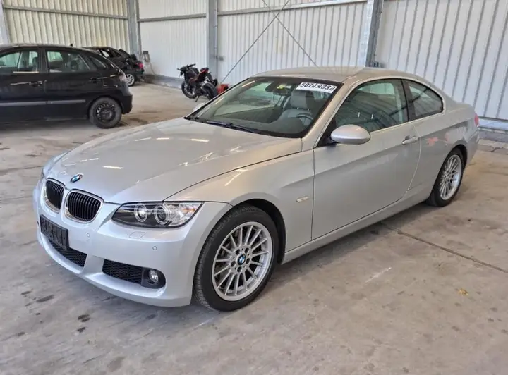 BMW 325I