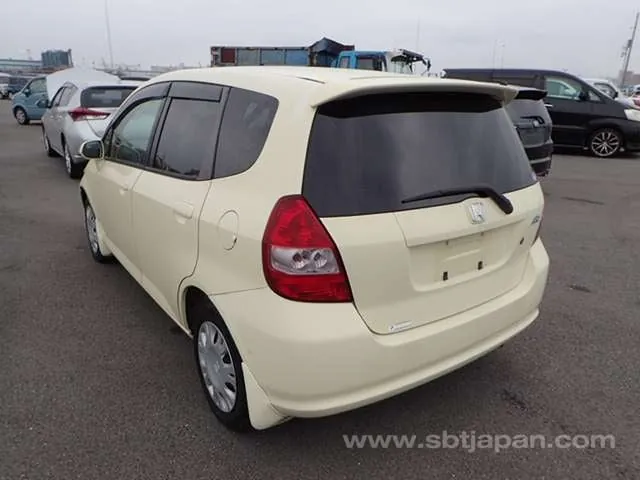 Honda Fit 2003 photo 3