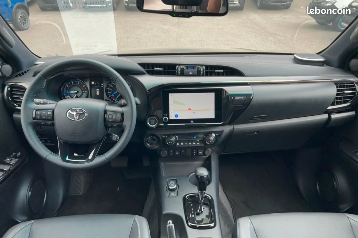 Toyota Hilux 2026 photo 3