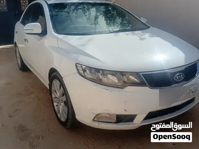 Kia Cerato 2012 photo 3