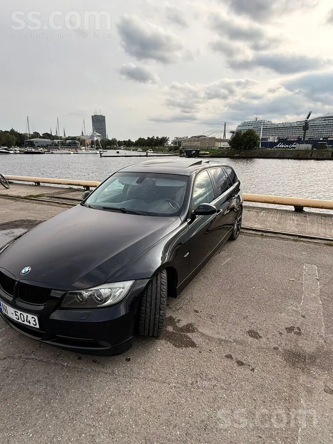 BMW 325D 2007 photo 2