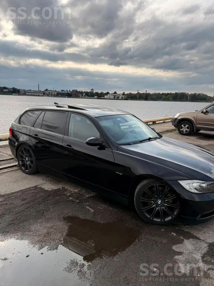BMW 325D 2007 photo 4