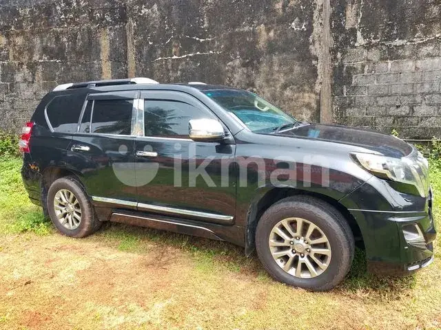 Toyota Land Cruiser 2013 photo 4