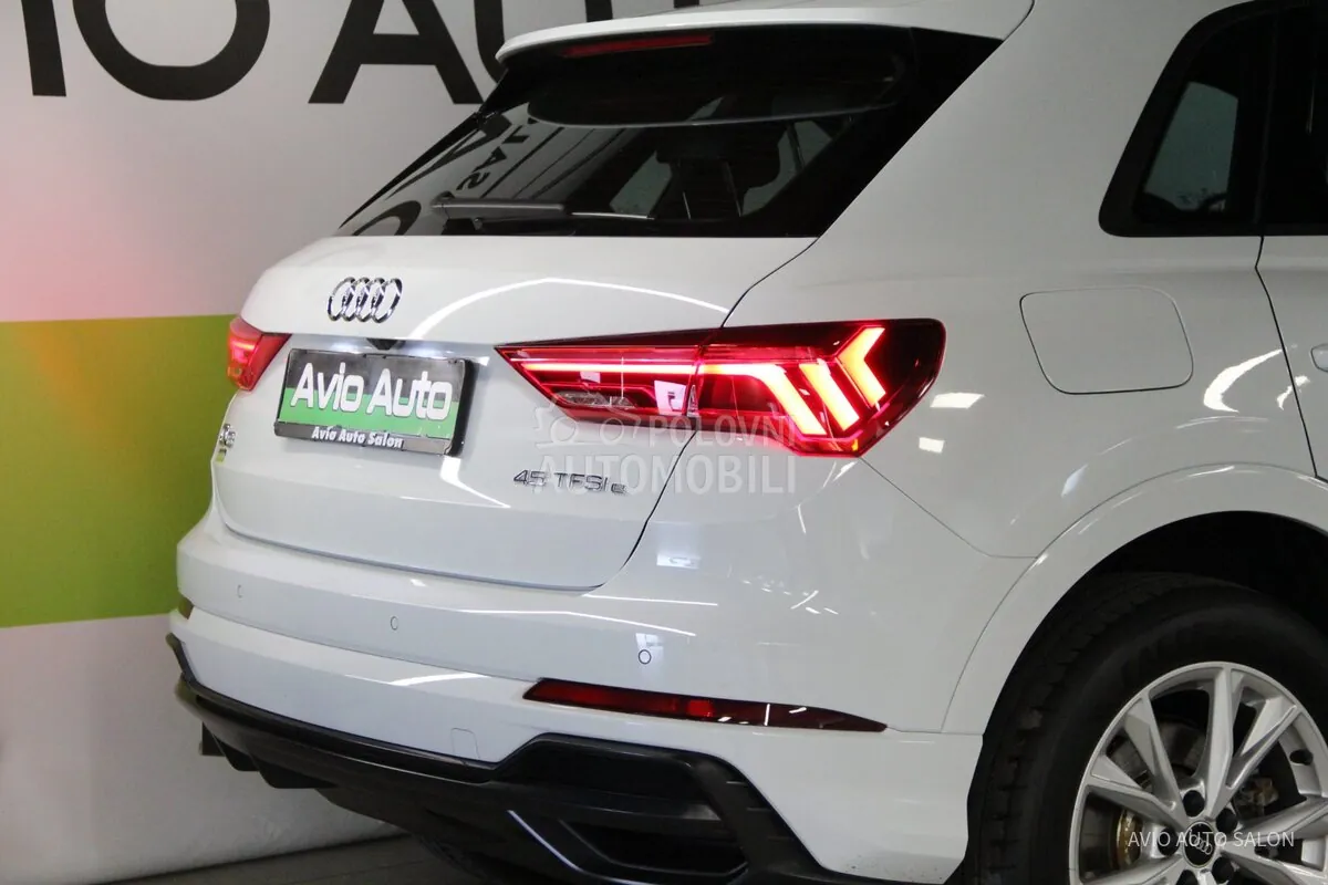 Audi Q3 2022 photo 5