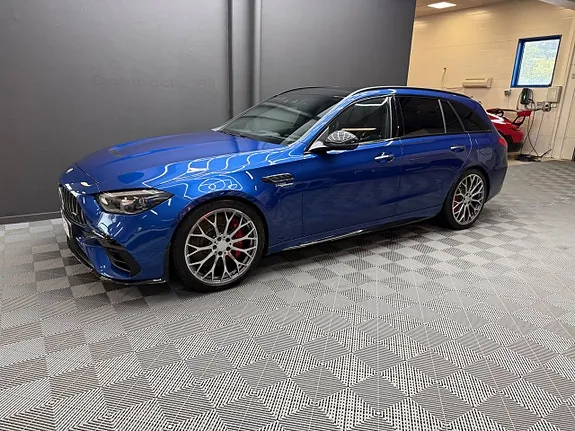 Mercedes-Benz C63