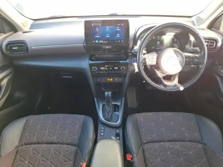Toyota Yaris Cross 2022 photo 3