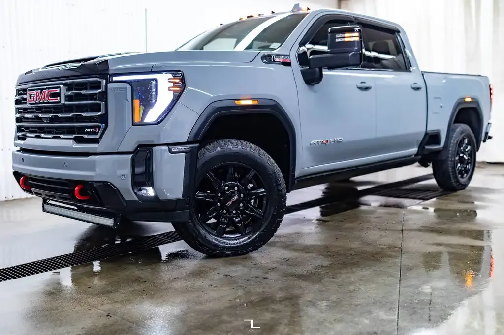 GMC Sierra 2500Hd 2025 photo 4