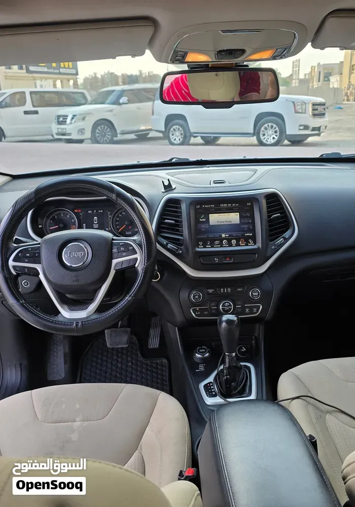 Jeep Cherokee 2015 photo 4