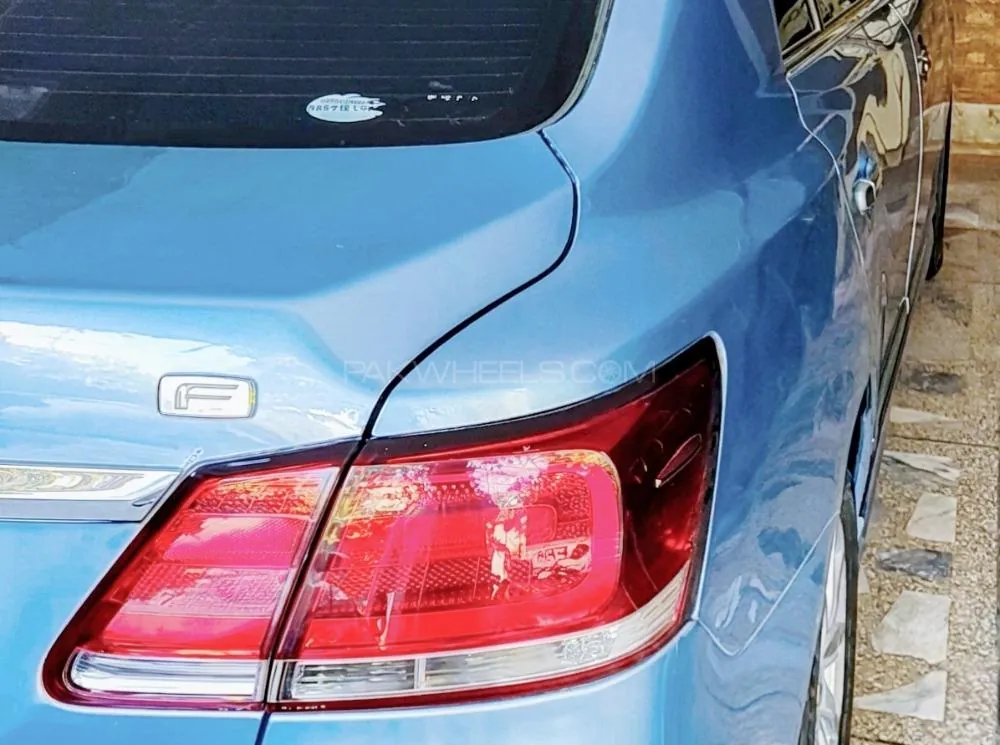 Toyota Premio