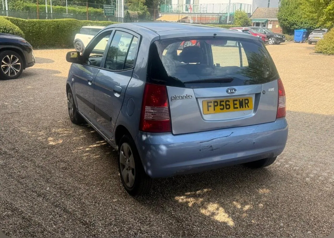 Kia Picanto 2006 photo 3
