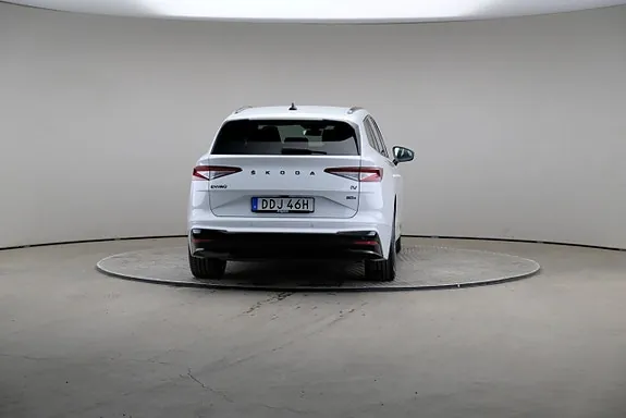 Skoda Enyaq 2022 photo 5
