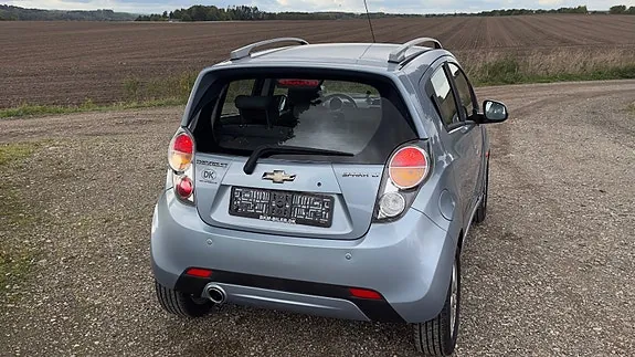 Chevrolet Spark 2011 photo 5