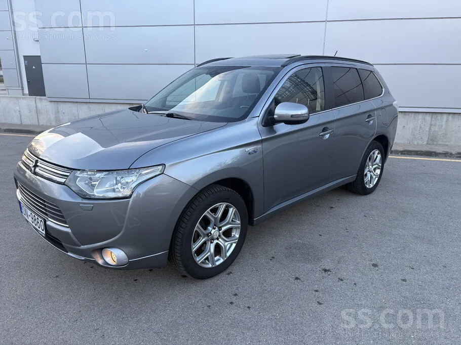 Mitsubishi Outlander 2013 photo 5